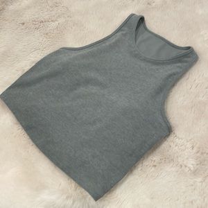 Vuori grey green top with padded inserts
